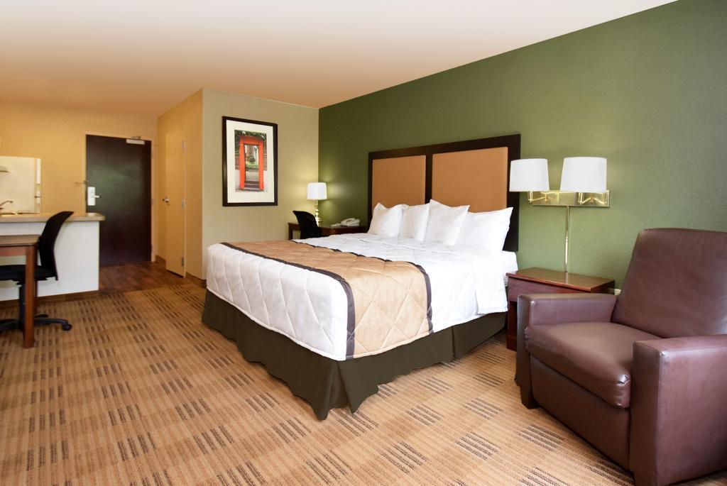 Sonesta Simply Suites Lafayette Airport Εξωτερικό φωτογραφία